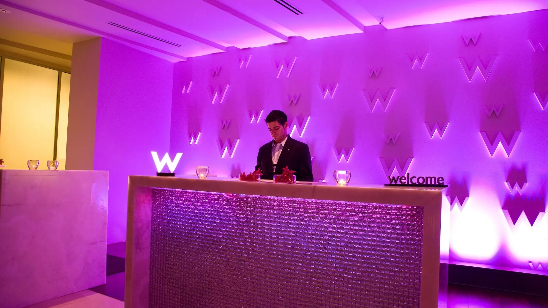 W Scottsdale Hotel