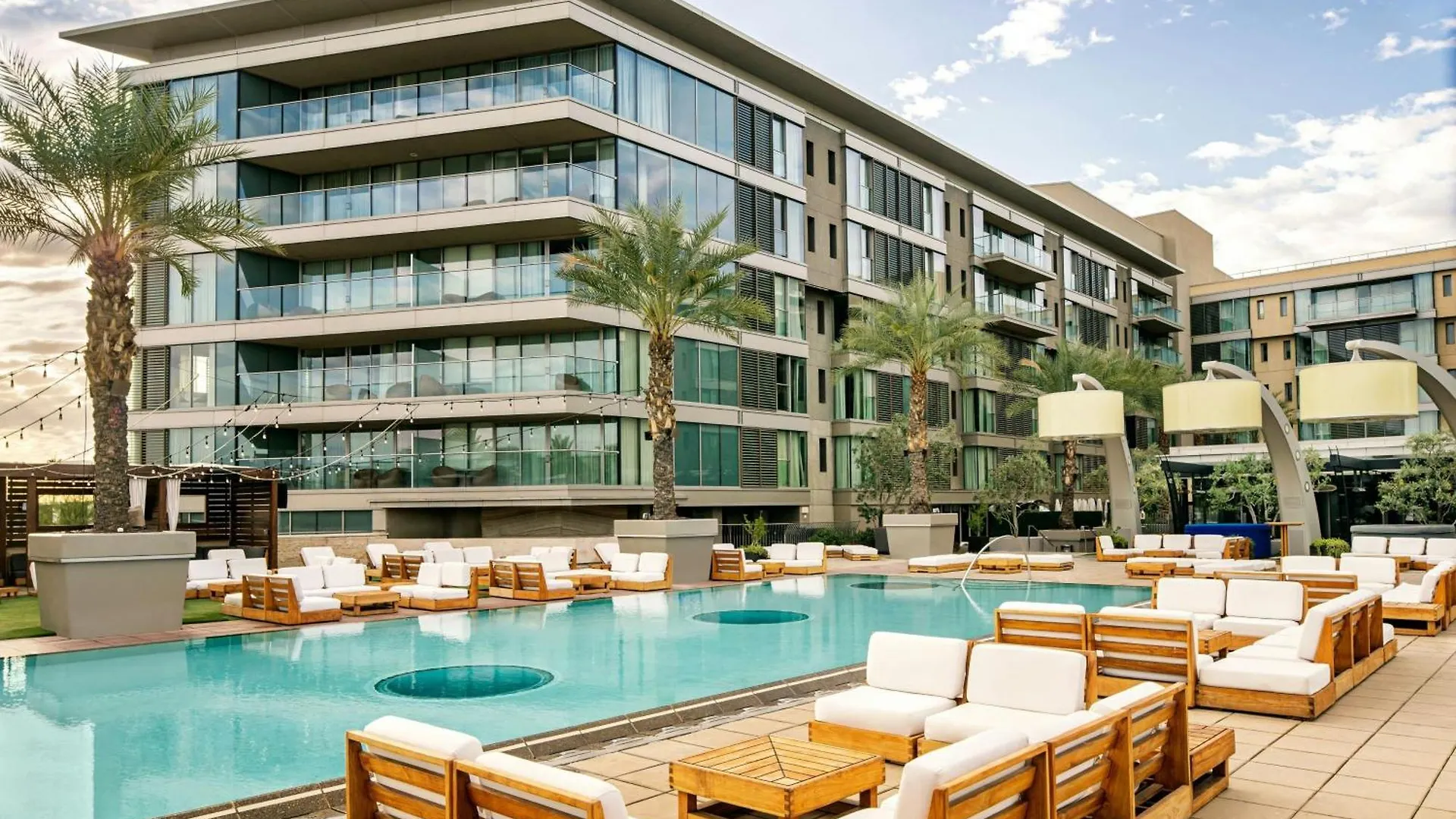 W Scottsdale Hotel